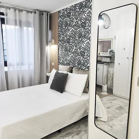 Apartment T2 Climatise Proche Du Tramway Et Centre Commercial
